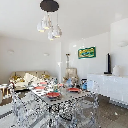 Apartment Le Palais De La Mer-3 By Interhome Sainte-Maxime