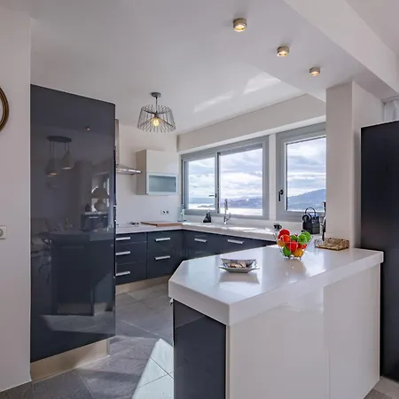 Le Palais De La Mer-3 By Interhome