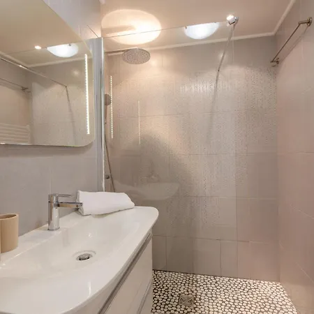 Apartmán Le Palais De La Mer-3 By Interhome *